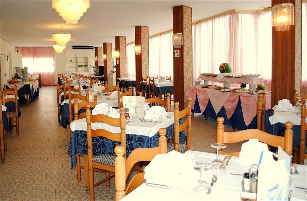 Hotel Marina Beach - Azzurro Club Ravenna Dış mekan fotoğraf