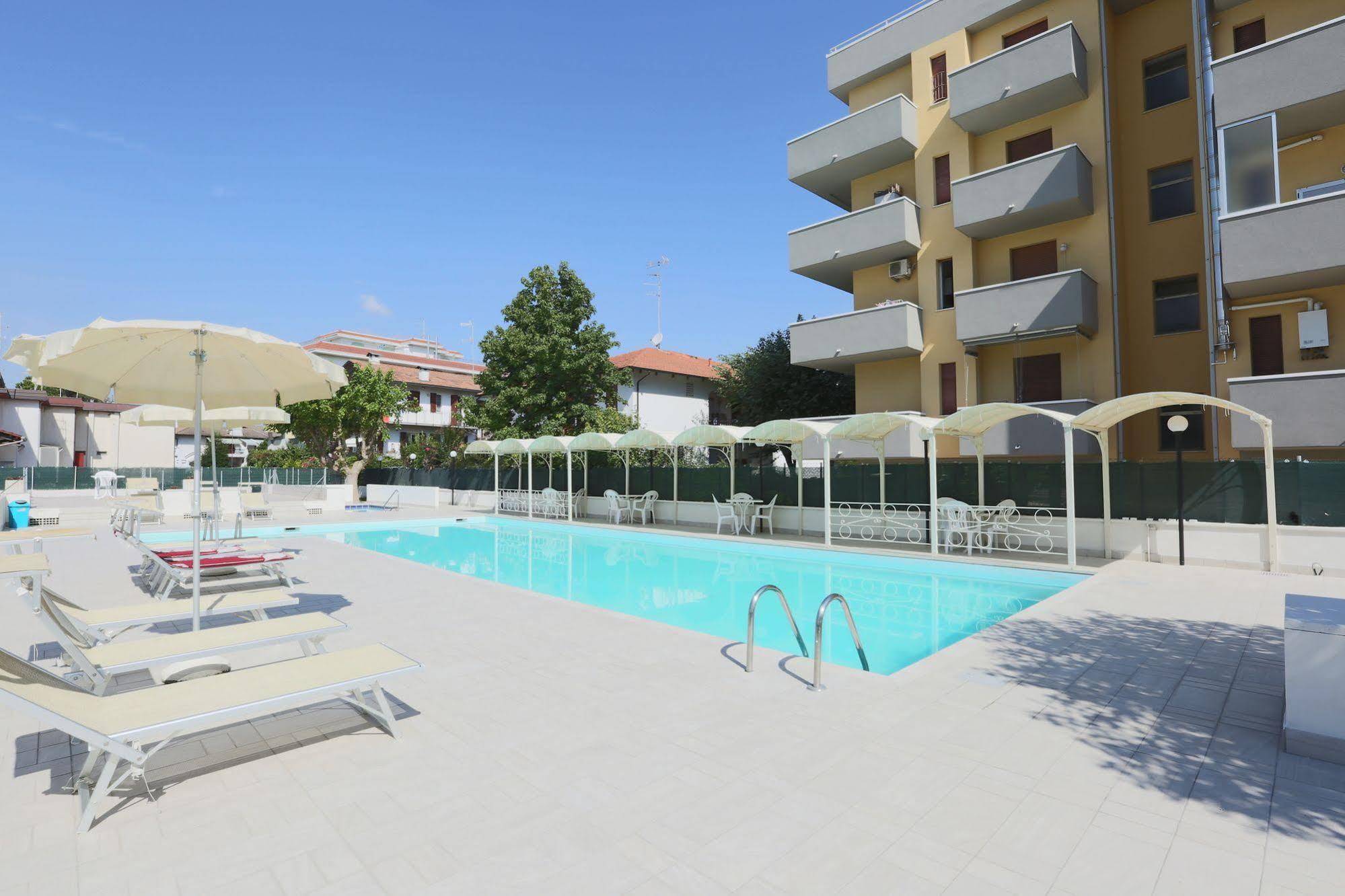 Hotel Marina Beach - Azzurro Club Ravenna Dış mekan fotoğraf