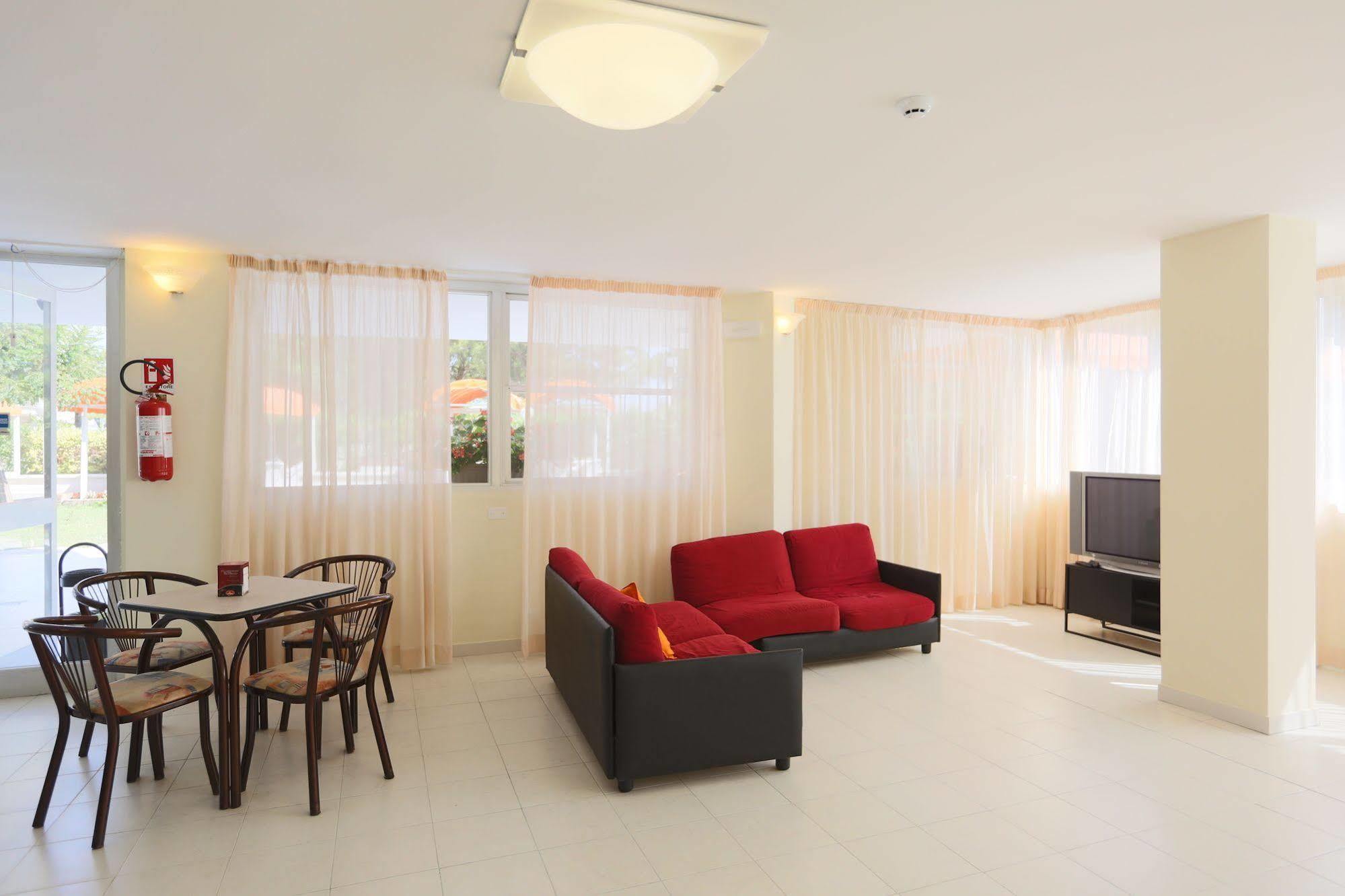 Hotel Marina Beach - Azzurro Club Ravenna Dış mekan fotoğraf