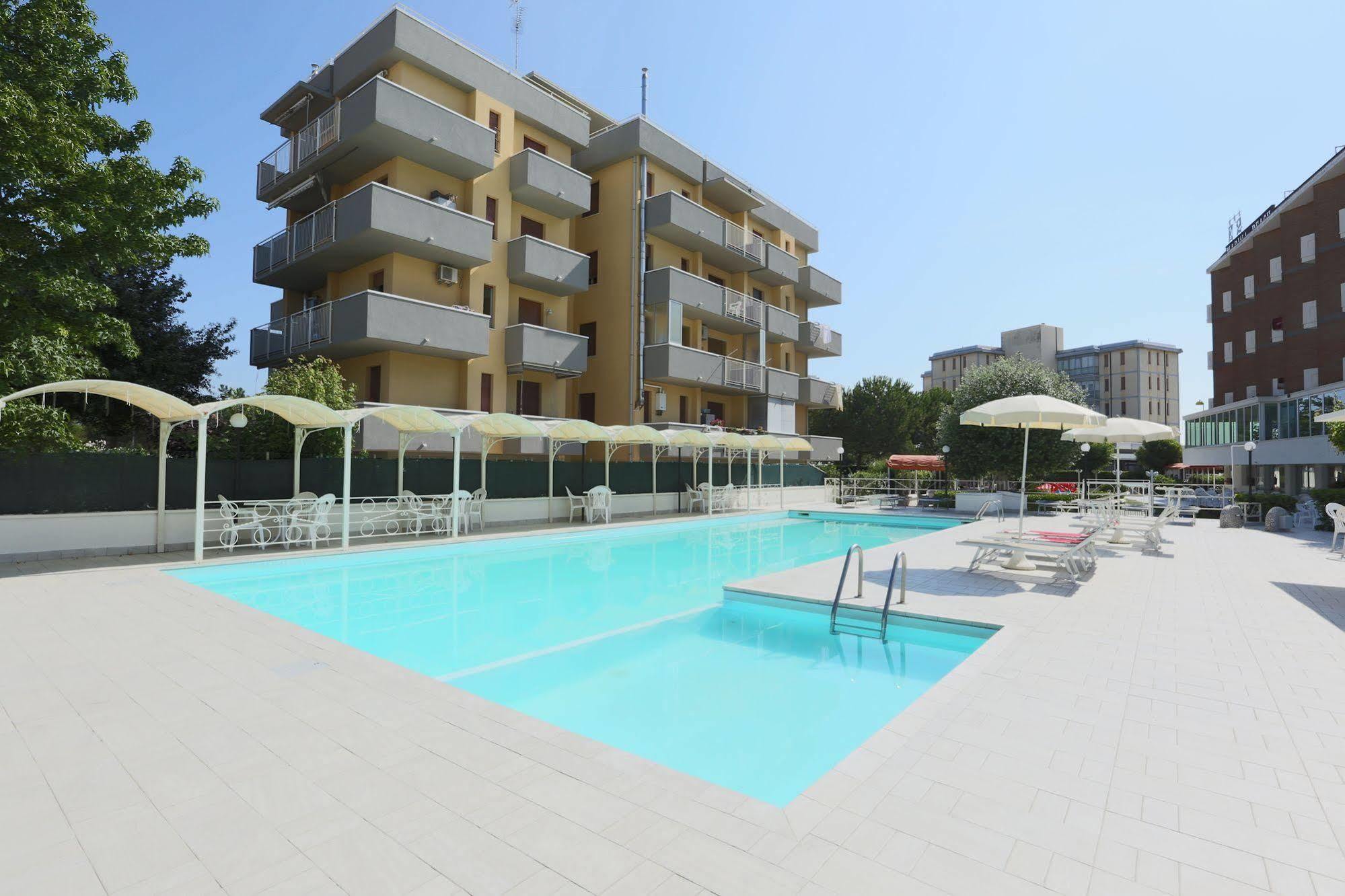 Hotel Marina Beach - Azzurro Club Ravenna Dış mekan fotoğraf